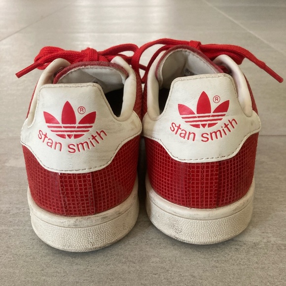 Adidas Stan Smiths in red ♥️♥️♥️♥️ - Picture 8 of 12